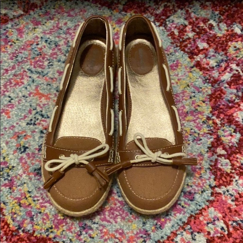 Women’s Sebago brown canvas boat loafer